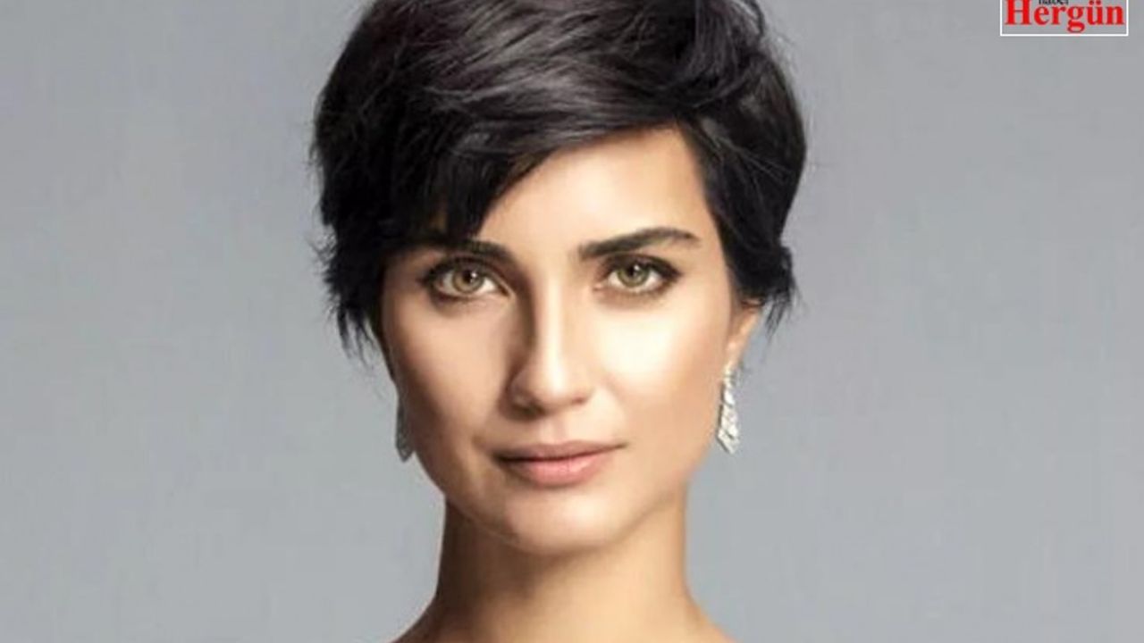 Tuba Büyüküstün bomba gibi dönüyor