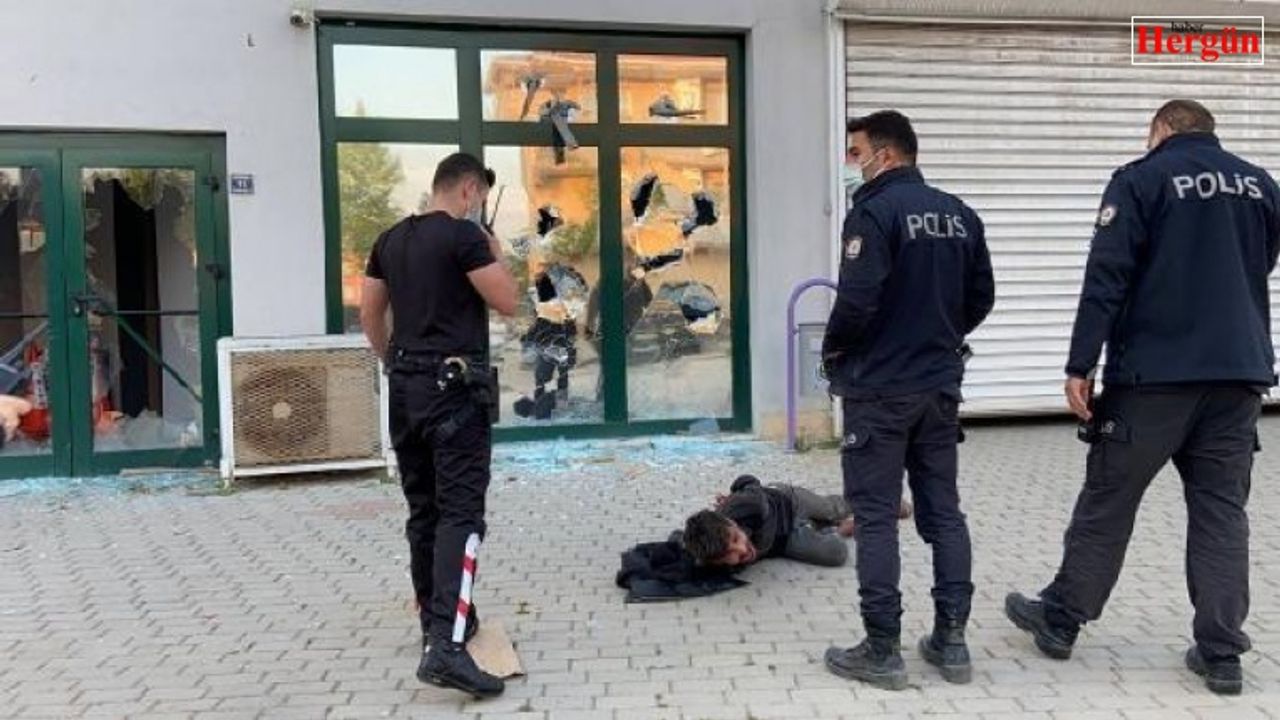 10 dakikada 5 farklı yeri yaktı