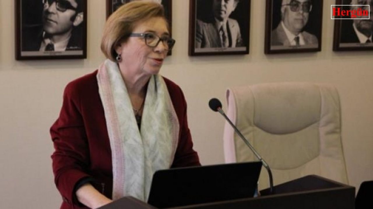 Türk edebiyatının önemli ismi Prof. Yıldız Ecevit yaşamını yitirdi