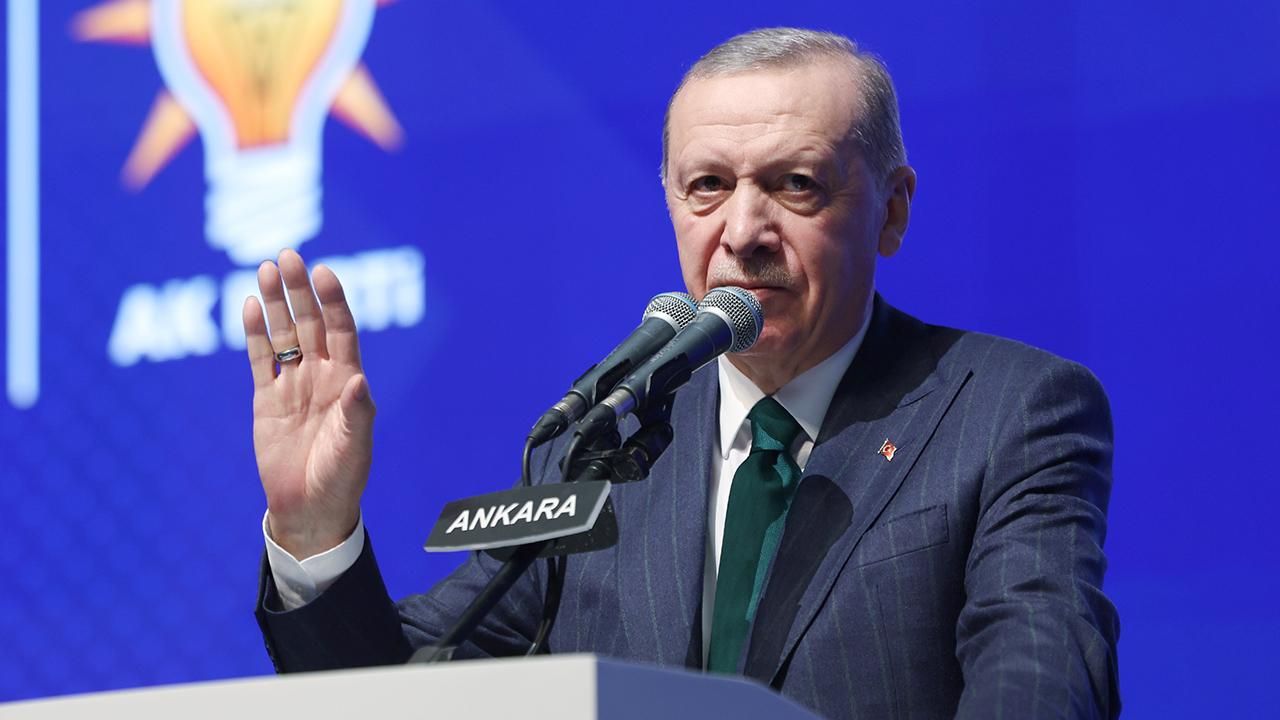 Erdoğan, AK Parti'nin Seçim Beyannamesi'ni açıkladı