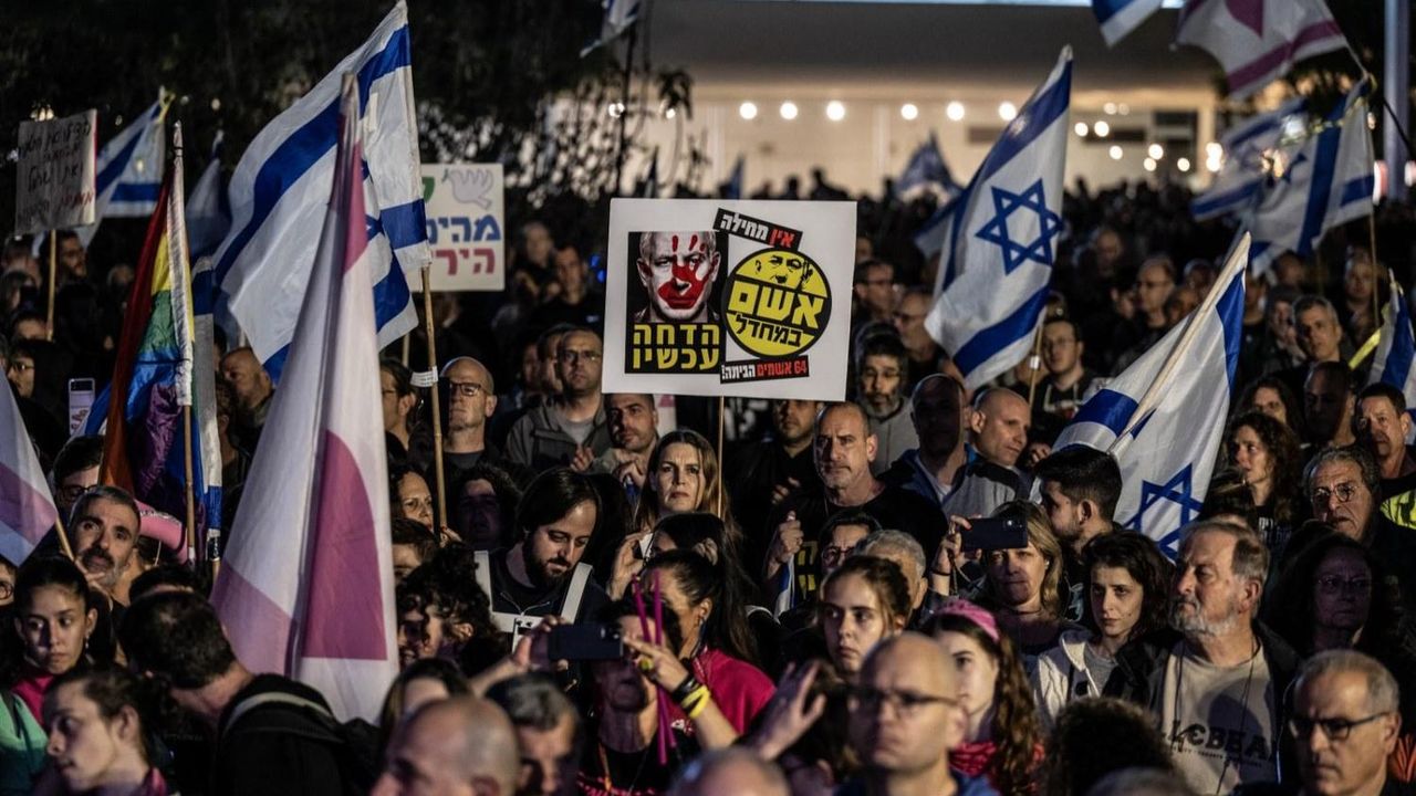Tel Aviv'de "esir takası" protestosu