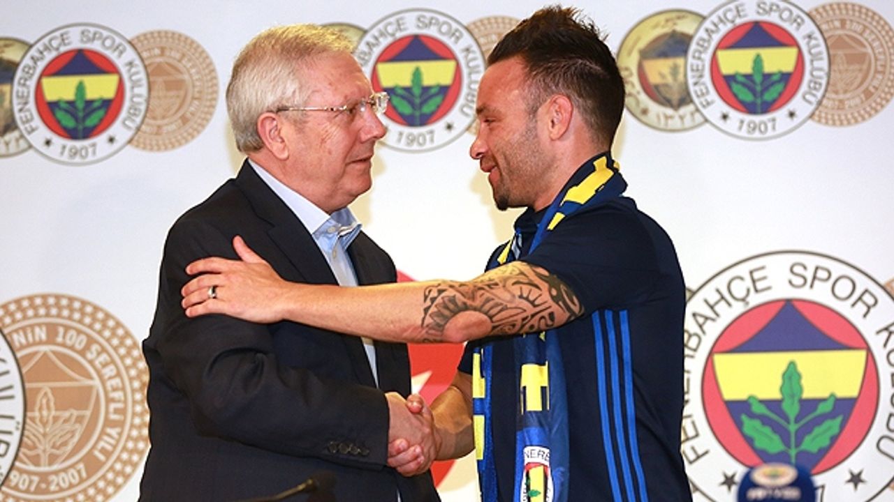 Fenerbahçe'nin eski yıldızı Valbuena'dan, yıllar sonra Aziz Yıldırım itirafı!