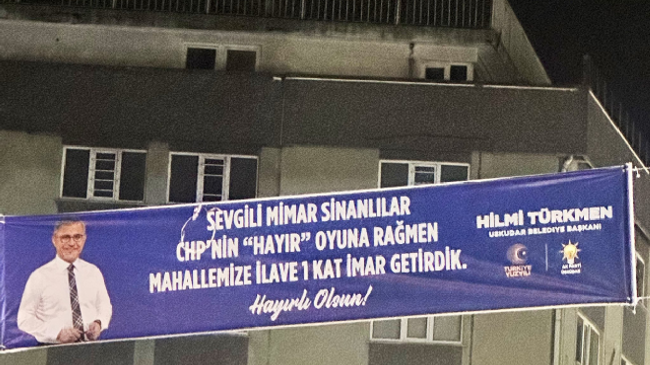 Üsküdar Belediye Başkanı Hilmi Türkmen'in afişi tepkilere neden oldu
