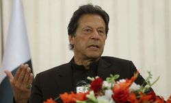 Pakistan Başbakanı Han'dan Macron'a tepki