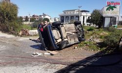Antalya’da kaza yapan otomobil önce devrildi, sonra alev aldı