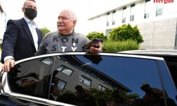 Polonya'nın eski Cumhurbaşkanı internette iş arıyor