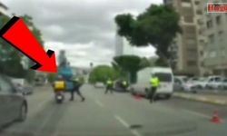 Polis seyir halindeki motosikletlinin kaskına vurdu!