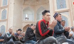 Özbekistan'da Başörtüsü Yasağı Kalkıyor