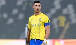 Cristiano Ronaldo imzayı atıyor!