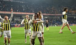 Fenerbahçe dolu dizgin: Başakşehir 90 + 4’te kahroldu