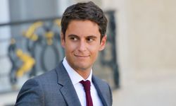 Fransa'nın yeni Başbakanı 34 yaşındaki Gabriel Attal oldu!