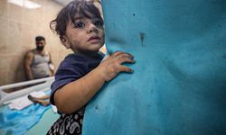 Gazze'de hayatını kaybeden Filistinlilerin sayısı yürekleri dağladı