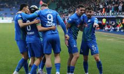 Rizespor sahasında Antalyaspor'u 2-1 mağlup etti