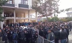 Halfeti'de kayyum protestosuna polis müdahalesi