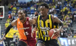 Fenerbahçe Beko, Galatasaray'ı farklı mağlup etti!