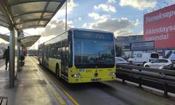 Haramidere'de iki metrobüs çarpıştı ölü ve yaralılar var