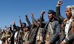 İsrail'in İran'a saldırısı sonrasında Yemen’deki Husilerden İsrail’e füze saldırısı