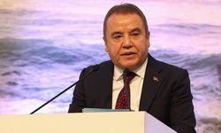 Antalya Büyükşehir Belediye Başkanı Muhittin Böcek görevinden uzaklaştırıldı