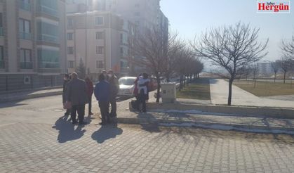 2 otomobile çarpıp takla atan araçta bir kişi yaralandı