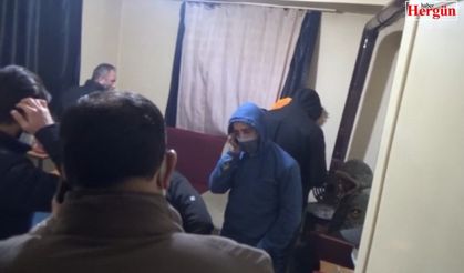 Isparta’da kumar oynanan işyerleri ve belgesiz alkol sunumu yapan derneğe baskın