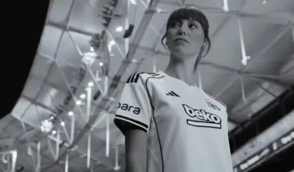 Beşiktaş'ın yeni sezon formaları resmen tanıtıldı!
