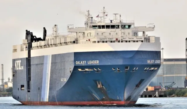 İsrail gemisi kaçırıldı