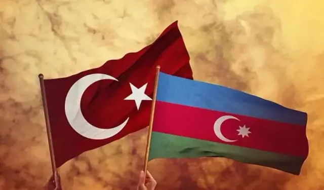 Azerbaycan bağımsızlığını kutluyor!