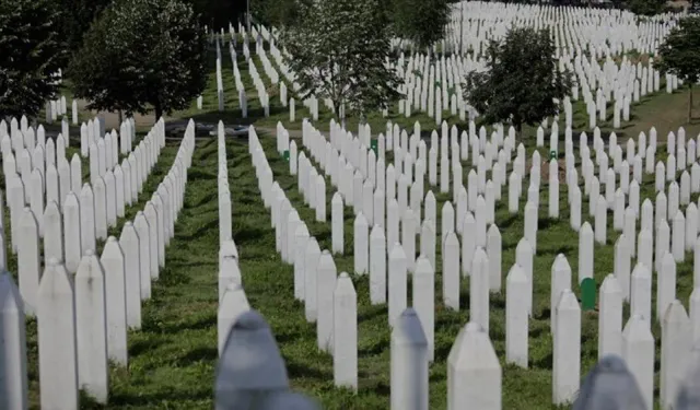 Srebrenitsa Katliamı’nın üzerinden 29 yıl geçti