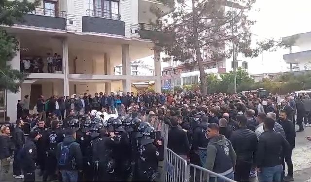 Halfeti'de kayyum protestosuna polis müdahalesi