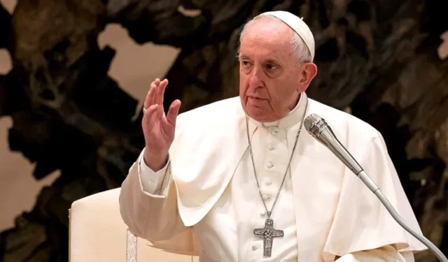 Papa Francis, hayatını kaybetti