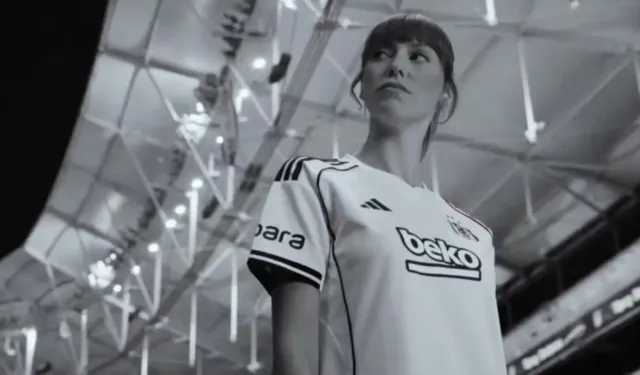 Beşiktaş'ın yeni sezon formaları resmen tanıtıldı!