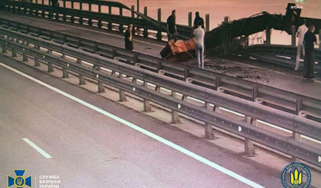Ukrayna, Kırım Köprüsü'nü su altı patlayıcılarıyla vurduğunu açıkladı