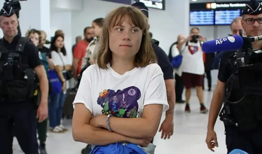 Greta Thunberg'den Paris'te açıklama